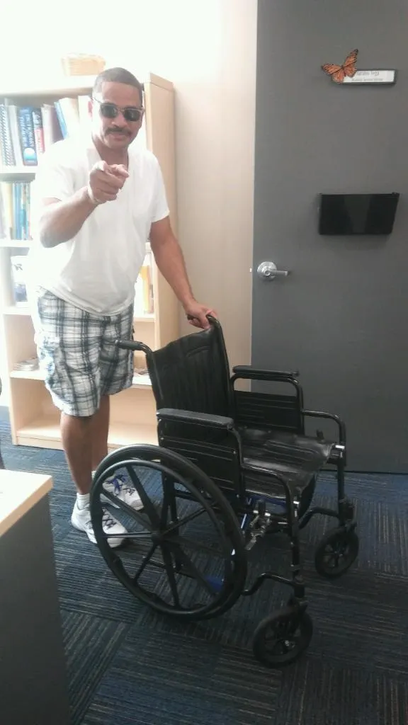 Nieves drops off wheelchair1