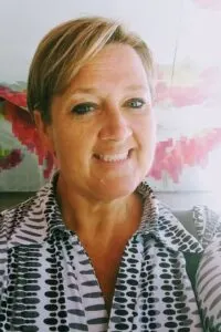 Dr. Stephanie Etter